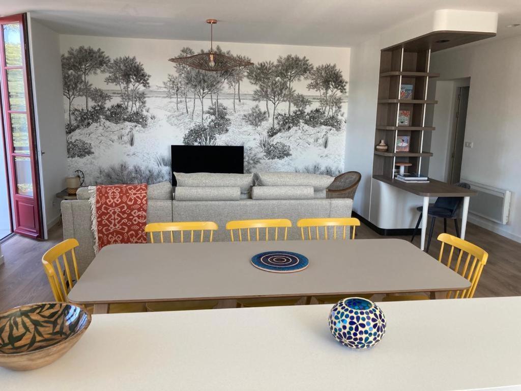 Superbe Appartement T3 Au Centre Plage .Parking Hendaye Εξωτερικό φωτογραφία