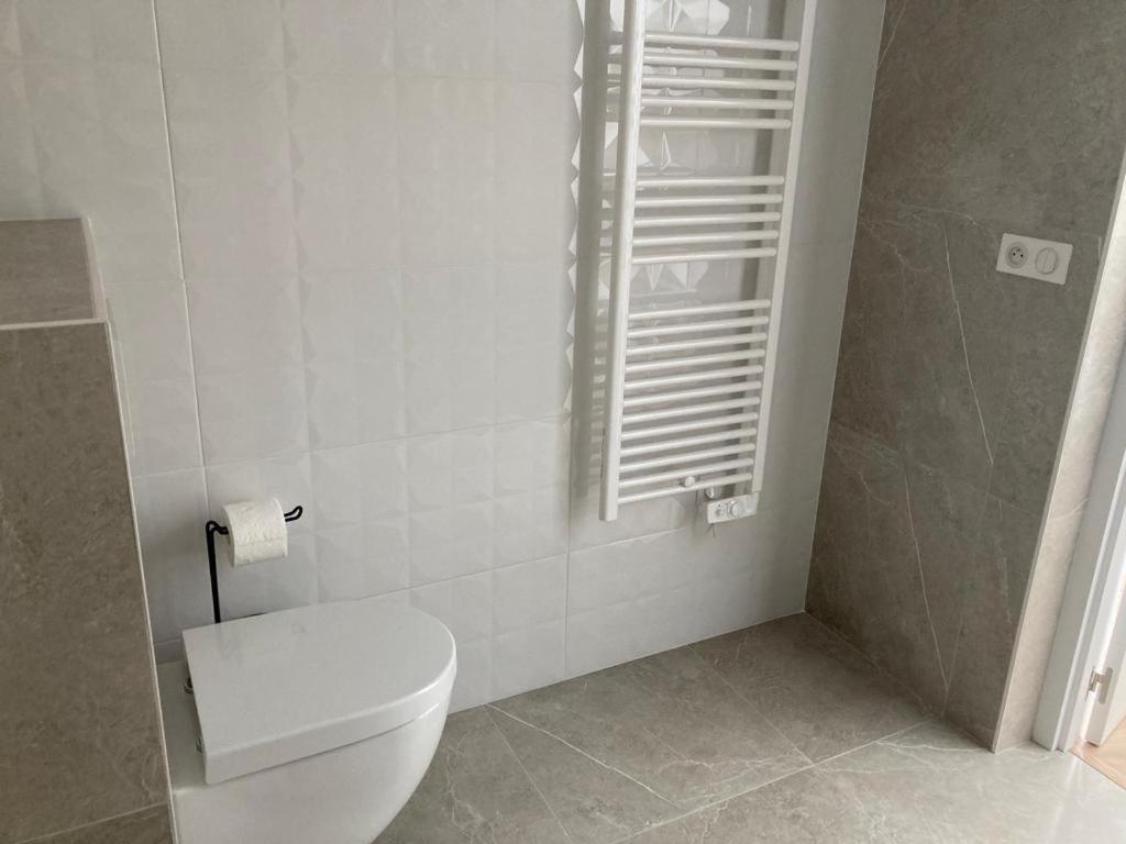 Superbe Appartement T3 Au Centre Plage .Parking Hendaye Εξωτερικό φωτογραφία
